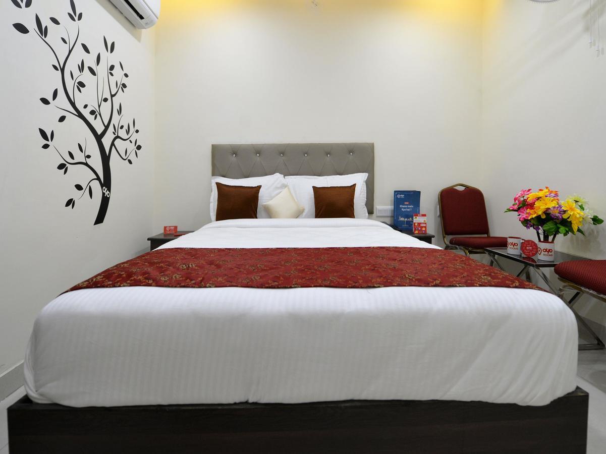 Hotel Super Collection O Lotus Grand Near Secunderabad Railway Station Esterno foto